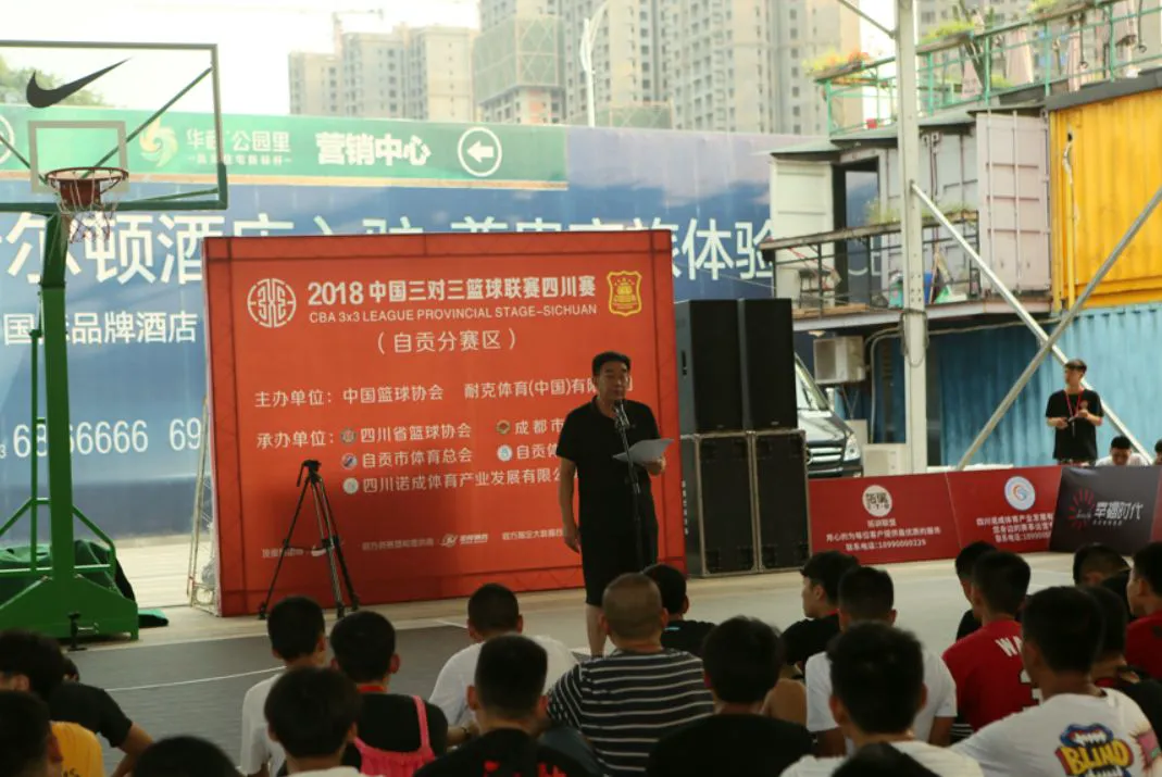 篮球教练如何制定总决赛的长期发展计划_2